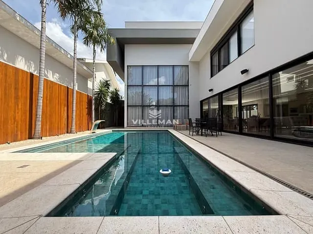 Sobrado com 600m² 4 quartos e 6 banheiros, à venda, no bairro Parque das Grevíleas 3ª parte em Maringá