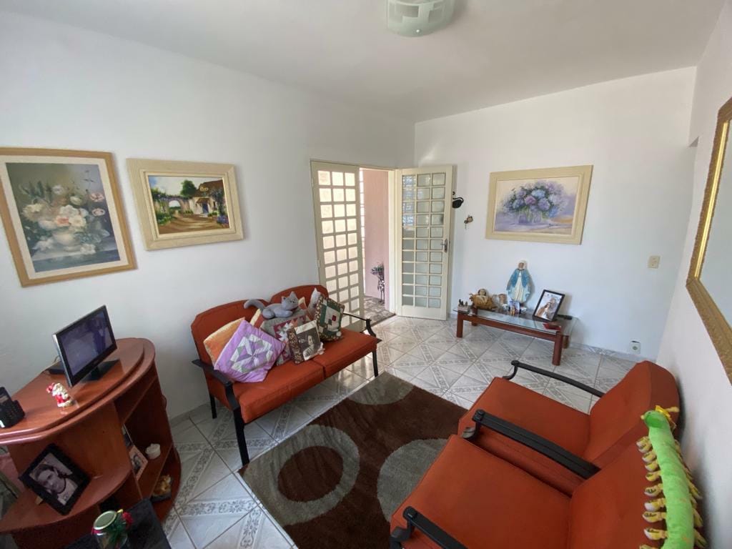 Sobrado à venda 1 Quarto, 2 Vagas, 243M², Olímpico, São Caetano do Sul - SP