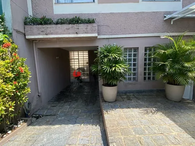 Sobrado com 146m² 1 quarto e 1 banheiro, à venda, no bairro Olímpico em São Caetano do Sul