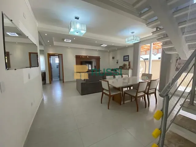 Sobrado com 500m² 4 quartos e 5 banheiros, à venda, no bairro Condomínio Residencial Jaguary em São José dos Campos
