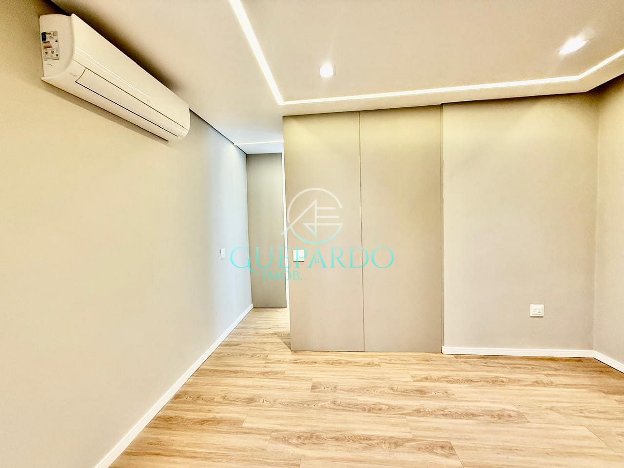Sobrado à venda com 4 quartos, 280m² - Foto 29