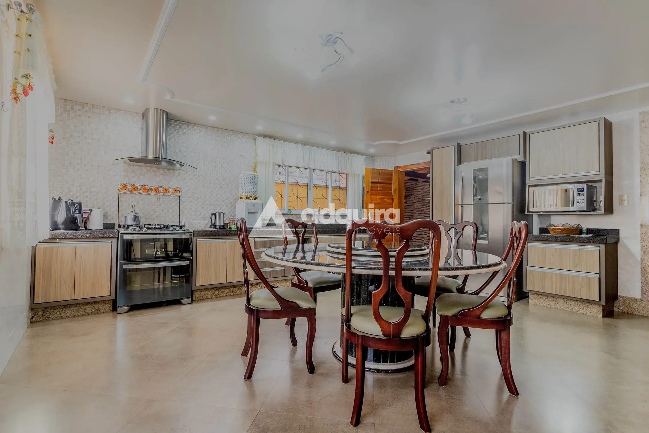 Sobrado, 4 quartos, 343 m² - Foto 3