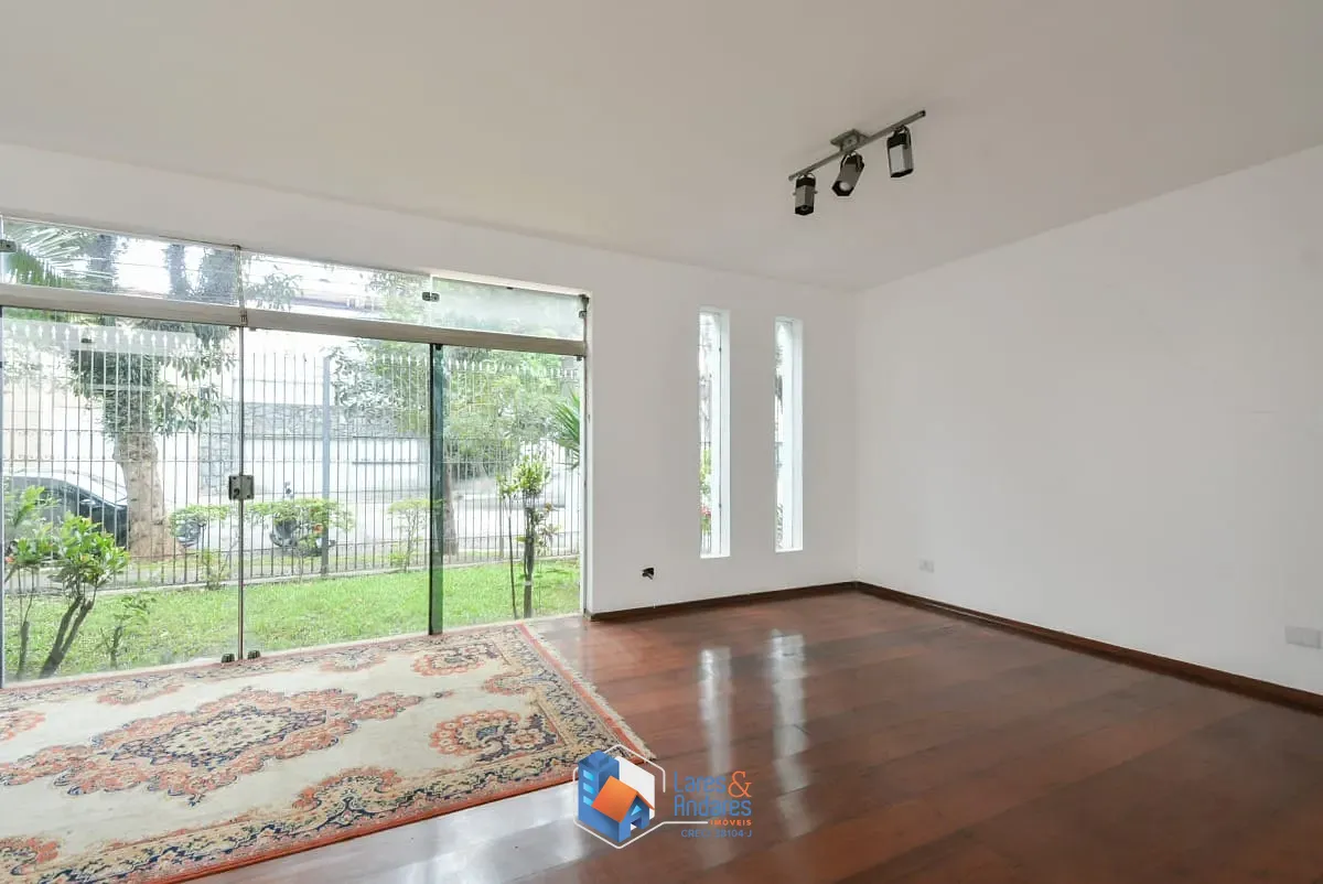 Sobrado, 4 quartos, 331 m² - Foto 1