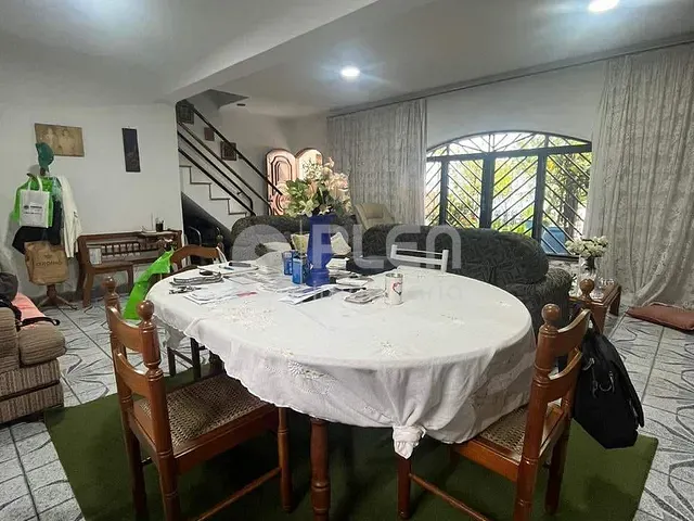 Sobrado 3 quartos e 2 banheiros, para alugar, no bairro Parque Casa de Pedra em São Paulo