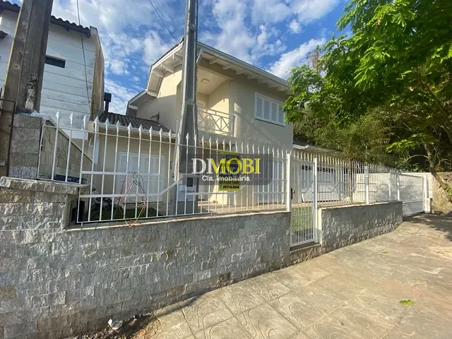 Sobrado com 375m² 3 quartos e 3 banheiros, à venda ou para alugar, no bairro Loteamento Jardim Timbaúva em Gravataí