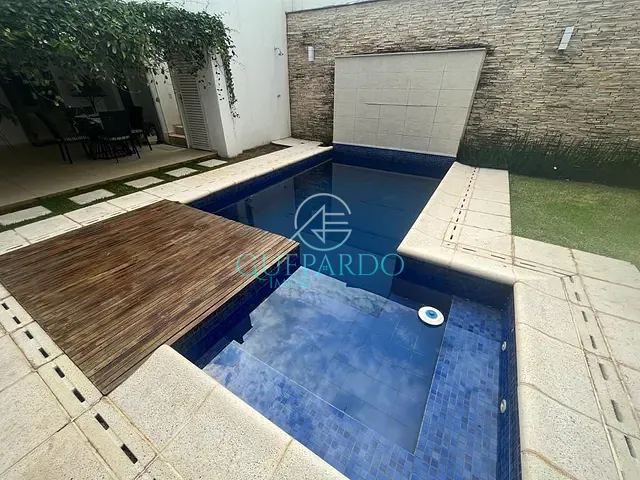 Sobrado com 720m² 4 quartos e 5 banheiros, à venda, no bairro Terra Bonita em Londrina