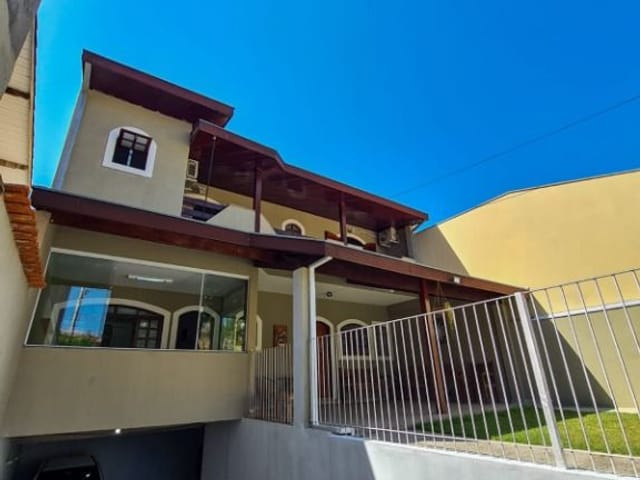 Foto do Sobrado - Sobrado com 2 dormitórios à venda, 206 m² por R$ 905.000,00 - Jardim das Indústrias - São José dos Campos/SP | INDEPENDENCE NEGOCIOS IMOBILIARIOS LTDA