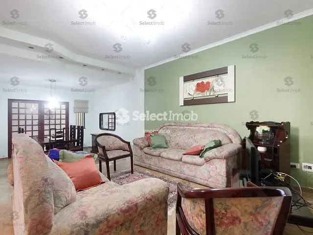 Sobrado com 211m² 3 quartos e 3 banheiros, à venda, no bairro Vila Assis Brasil em Mauá