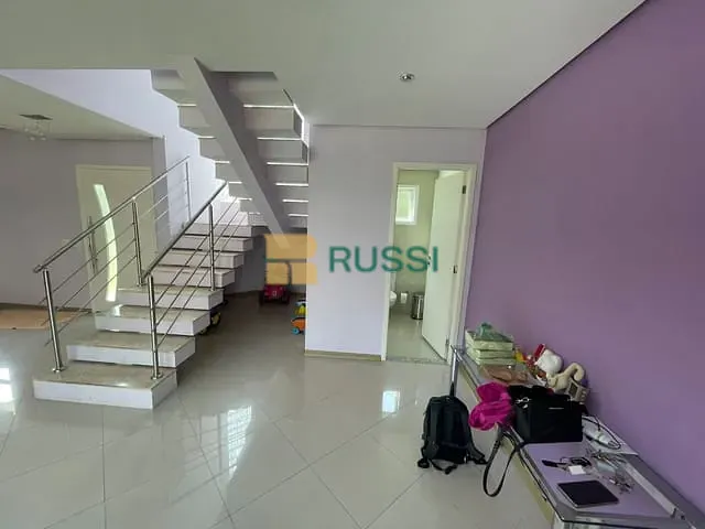 Sobrado com 1169m² 3 quartos e 4 banheiros, à venda, no bairro Tapanhão em Jambeiro