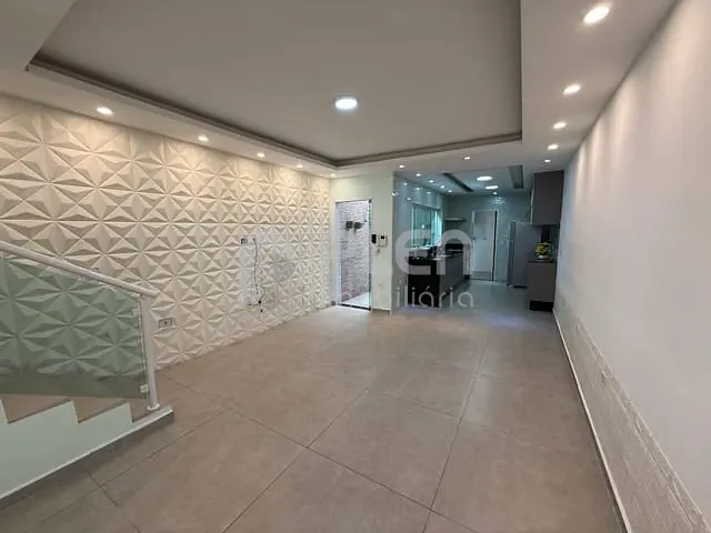 Sobrado com 210m² 3 quartos e 5 banheiros, à venda, no bairro Jardim das Laranjeiras em São Paulo