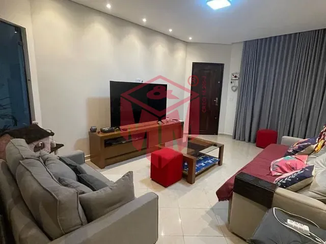 Sobrado com 150m² 4 quartos e 3 banheiros, à venda, no bairro Vila Camilópolis em Santo André