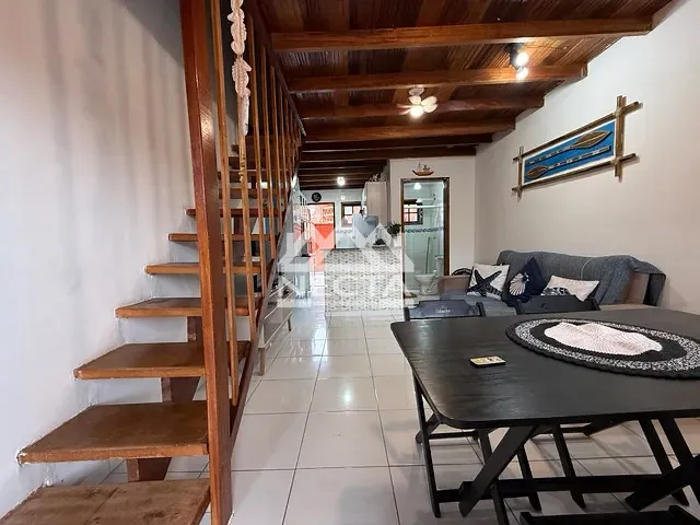 Flat com 72m² 2 quartos e 1 banheiro, à venda, no bairro Martim de Sá em Caraguatatuba
