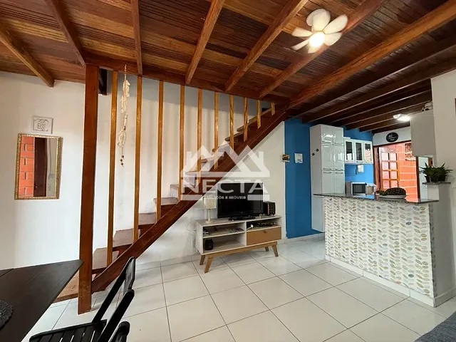 Flat com 72m² 2 quartos e 1 banheiro, à venda, no bairro Martim de Sá em Caraguatatuba