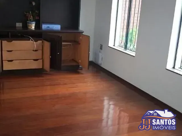 Sobrado com 203m² 3 quartos e 1 banheiro, à venda, no bairro Água Rasa em São Paulo