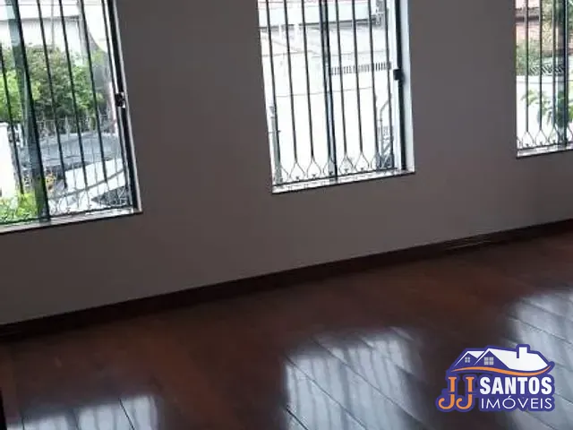 Sobrado com 203m² 3 quartos e 1 banheiro, à venda, no bairro Água Rasa em São Paulo