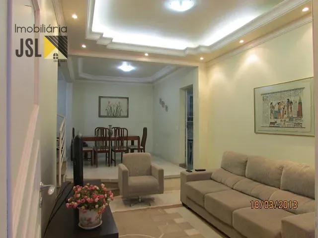 Sobrado com 245m² 3 quartos e 1 banheiro, à venda, no bairro Vila Antônio Augusto Luiz em Caçapava