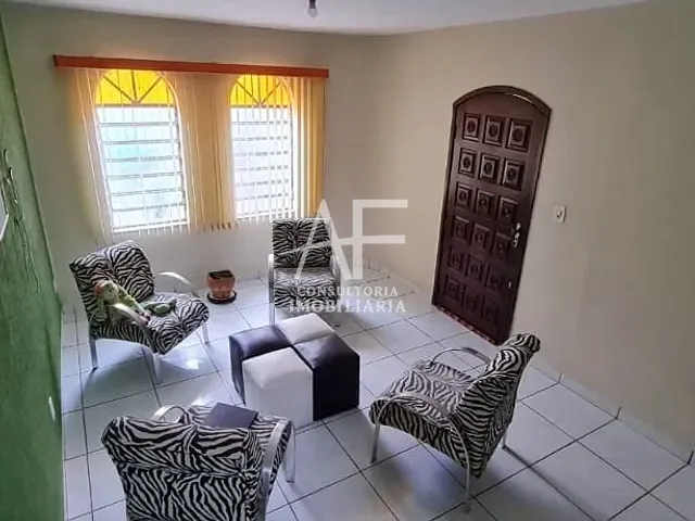 Sobrado com 250m² 5 quartos e 3 banheiros, à venda, no bairro Jardim Ana Emilia em Taubaté