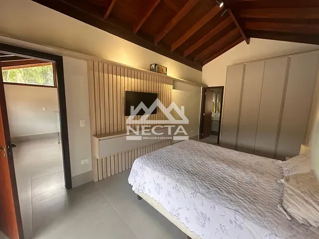 Sobrado com 840m² 3 quartos e 4 banheiros, à venda, no bairro Mar Verde II em Caraguatatuba