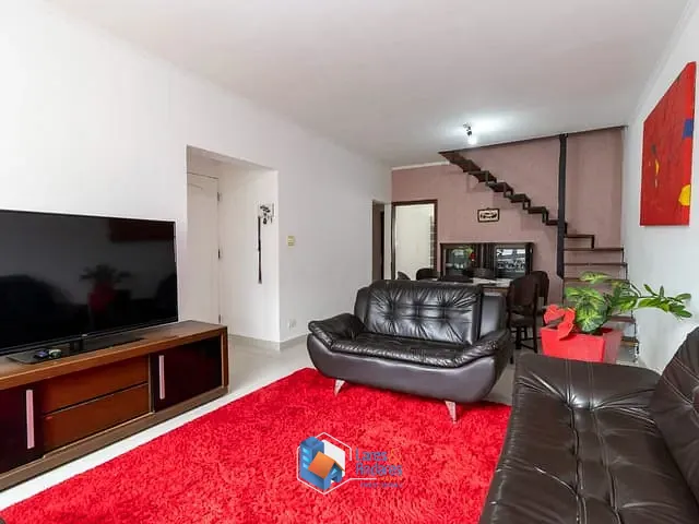 Sobrado com 372m² 4 quartos e 3 banheiros, à venda, no bairro Centro em Diadema