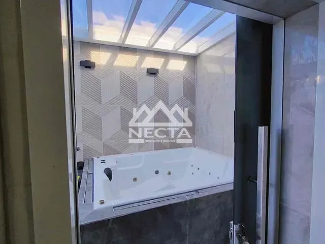 Sobrado com 104m² 2 quartos e 2 banheiros, à venda, no bairro Balneário Mar Azul em Caraguatatuba