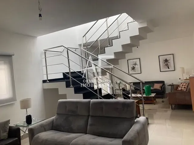 Sobrado com 300m² 4 quartos e 6 banheiros, à venda, no bairro Condomínio Ouro Ville em Taubaté