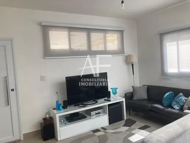 Sobrado com 300m² 4 quartos e 6 banheiros, à venda, no bairro Condomínio Ouro Ville em Taubaté