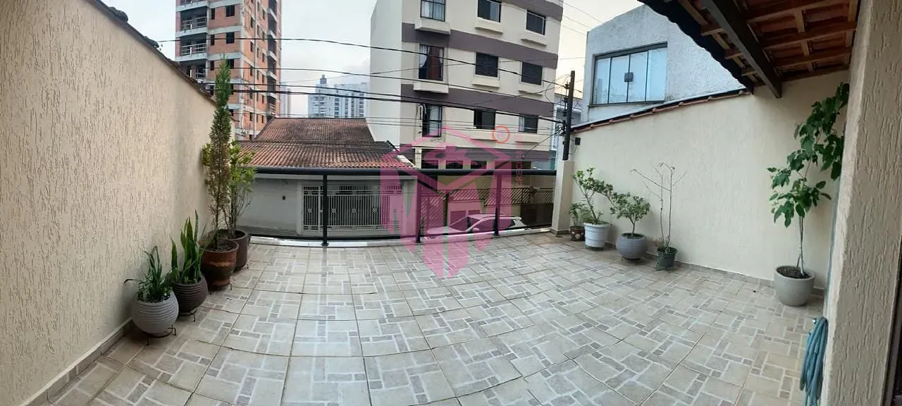 Sobrado, 3 quartos, 214 m² - Foto 1