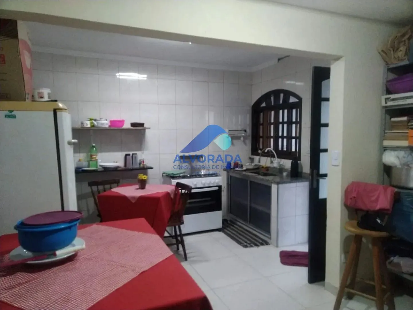 Sobrado, 5 quartos, 179 m² - Foto 1