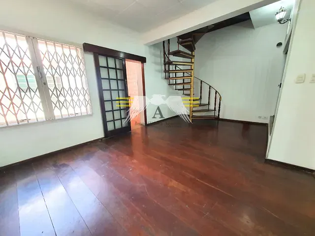Sobrado 3 quartos e 2 banheiros, à venda ou para alugar, no bairro Belém em São Paulo