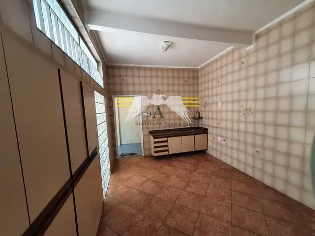 Sobrado 3 quartos e 2 banheiros, à venda ou para alugar, no bairro Belém em São Paulo