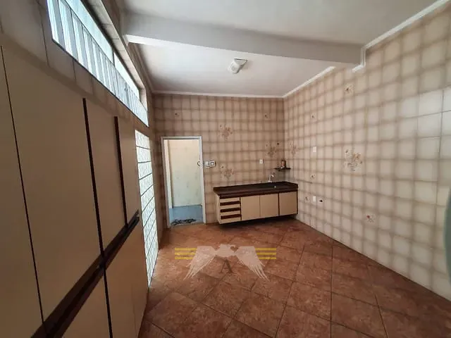 Sobrado 3 quartos e 2 banheiros, à venda ou para alugar, no bairro Belém em São Paulo