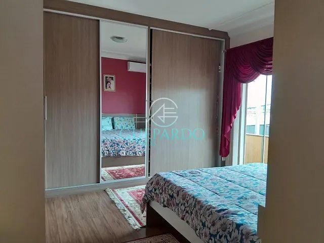Sobrado com 200m² 3 quartos e 4 banheiros, à venda, no bairro Jardim Colúmbia D em Londrina