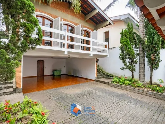 Sobrado com 303m² 3 quartos e 5 banheiros, à venda, no bairro Vila Sônia em São Paulo