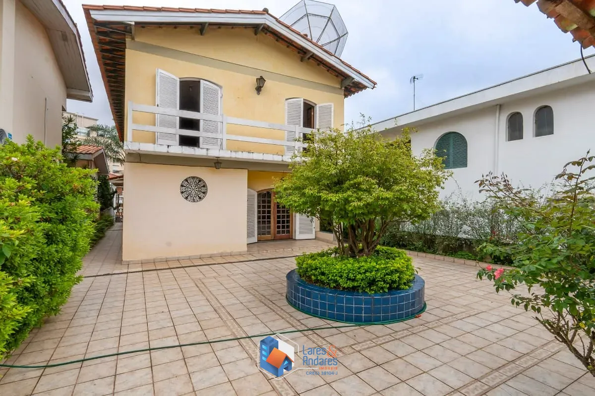 Sobrado, 3 quartos, 303 m² - Foto 11