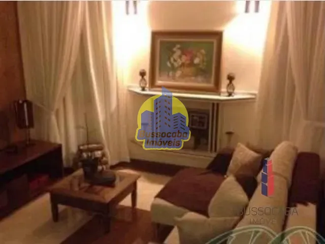 Sobrado com 323m² 4 quartos e 6 banheiros, à venda, no bairro City Bussocaba em Osasco