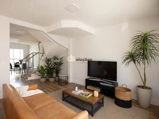 Sobrado com 242m² 4 quartos e 5 banheiros, à venda, no bairro Jardim São Nicolau em São Paulo