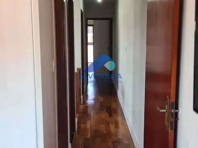 Sobrado com 150m² 3 quartos e 3 banheiros, à venda, no bairro Vila Industrial em São José Dos Campos