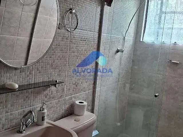 Sobrado com 150m² 3 quartos e 1 banheiro, à venda, no bairro Bosque dos Eucaliptos em São José Dos Campos