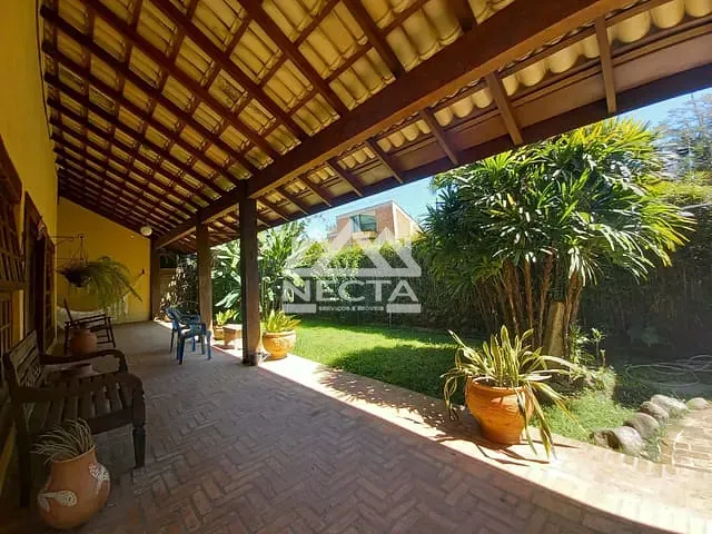 Sobrado com 740m² 7 quartos e 6 banheiros, à venda, no bairro Loteamento Recanto Sandra em Caraguatatuba