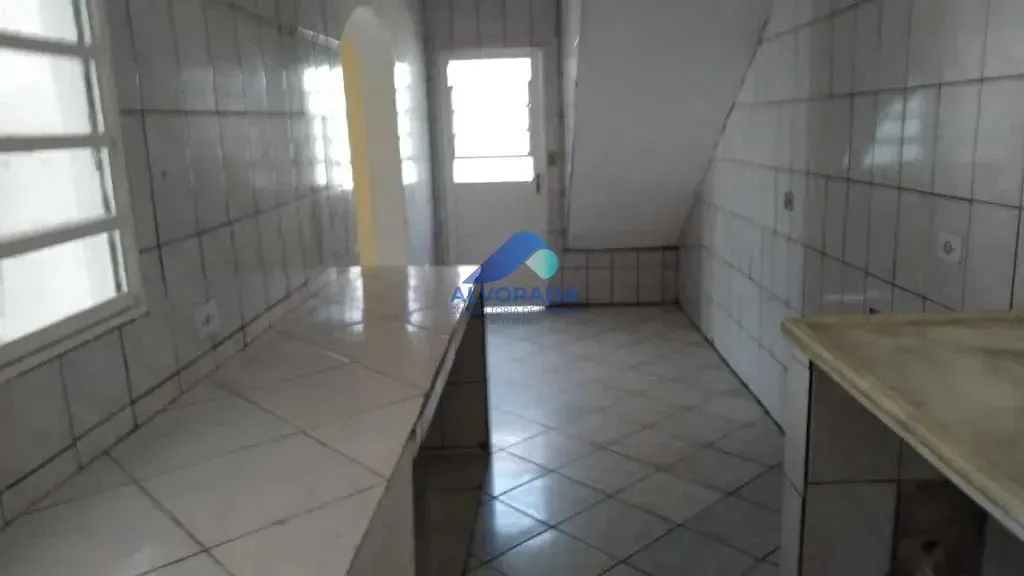 Sobrado, 4 quartos, 240 m² - Foto 1