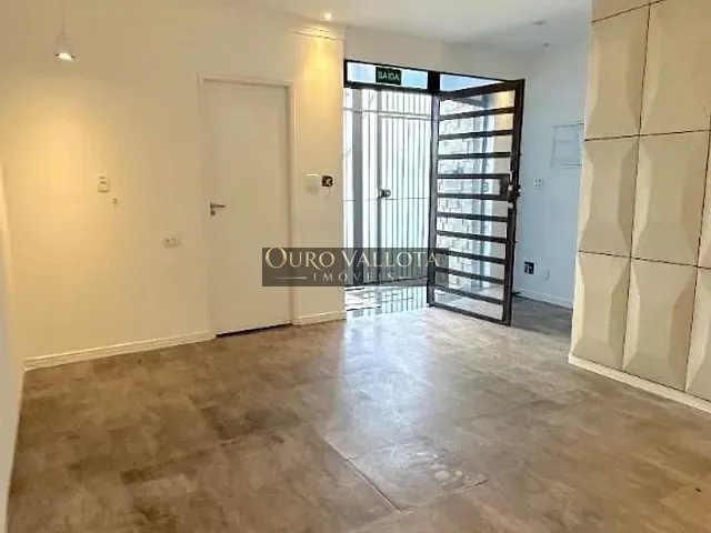 Sobrado com 184m², para alugar, no bairro Jardim Avelino em São Paulo