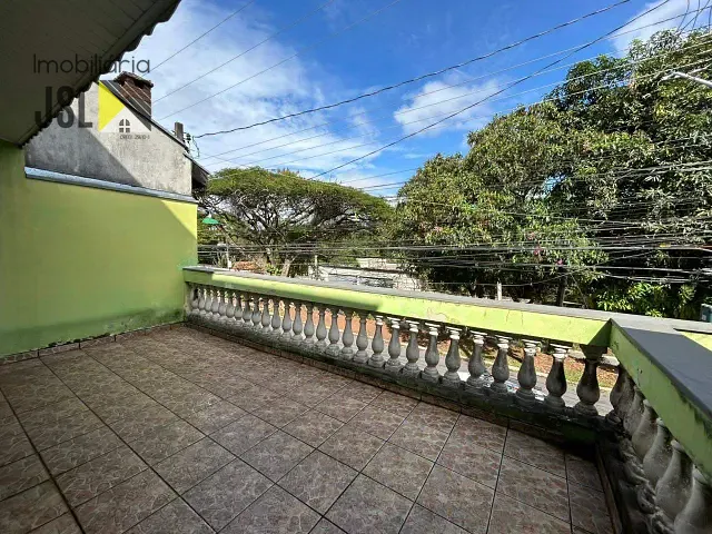 Sobrado com 154m² 5 quartos e 3 banheiros, à venda, no bairro Borda da Mata em Caçapava