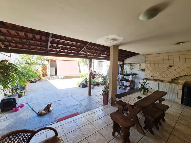 Foto do Sobrado - SOBRADO - 3 QUARTOS (1 SUÍTE) - ÁREA 280m² - PARQUE ANHANGUERA - GOIÂNIA/GO | Provenda Imobiliária