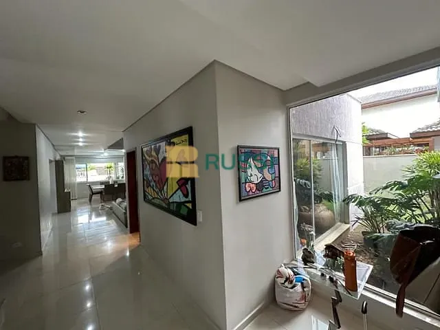Sobrado com 1000m² 4 quartos e 5 banheiros, à venda, no bairro Parque Mirante Do Vale em Jacareí