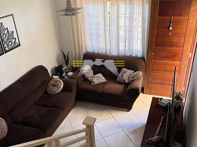 Sobrado 2 quartos e 2 banheiros, à venda, no bairro Centro em Atibaia