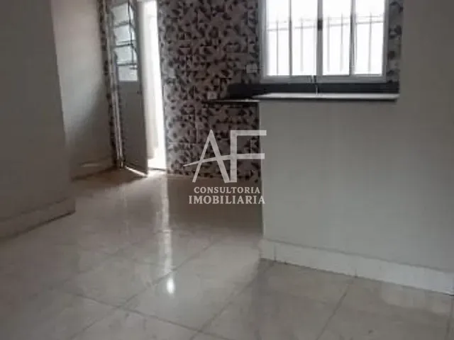 Sobrado com 190m² 3 quartos e 3 banheiros, à venda, no bairro Residencial Estoril em Taubaté