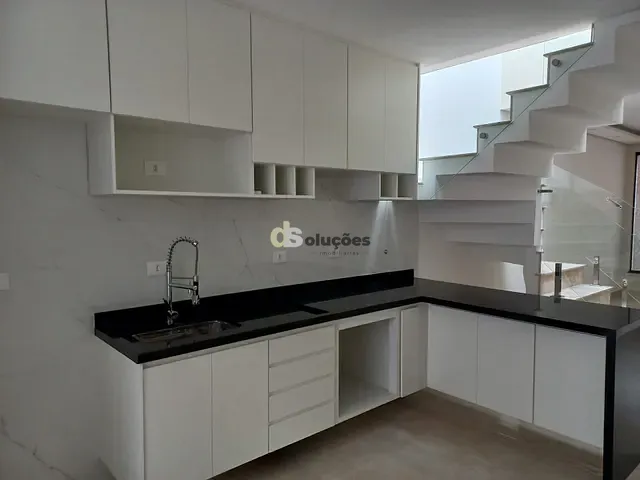 Sobrado com 105m² 3 quartos e 3 banheiros, à venda, no bairro Vila São Pedro em São Paulo