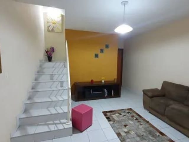 Foto do Sobrado - Sobrado com 2 dormitórios à venda, 80 m² por R$ 295.000,00 - Jardim Ismênia - São José dos Campos/SP | INDEPENDENCE NEGOCIOS IMOBILIARIOS LTDA