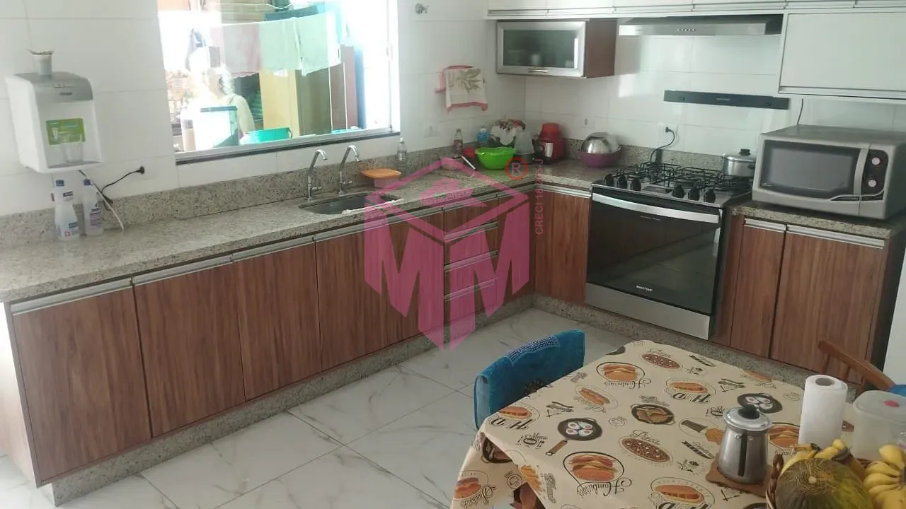 Sobrado, 3 quartos, 184 m² - Foto 3