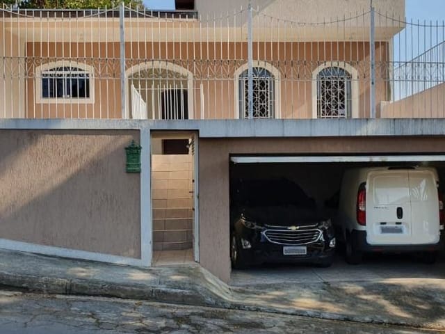 Foto do Sobrado - Sobrado à venda 3 Quartos, 1 Suite, 2 Vagas, 220M², Monte Castelo, São José dos Campos - SP | RUSSI IMÓVEIS